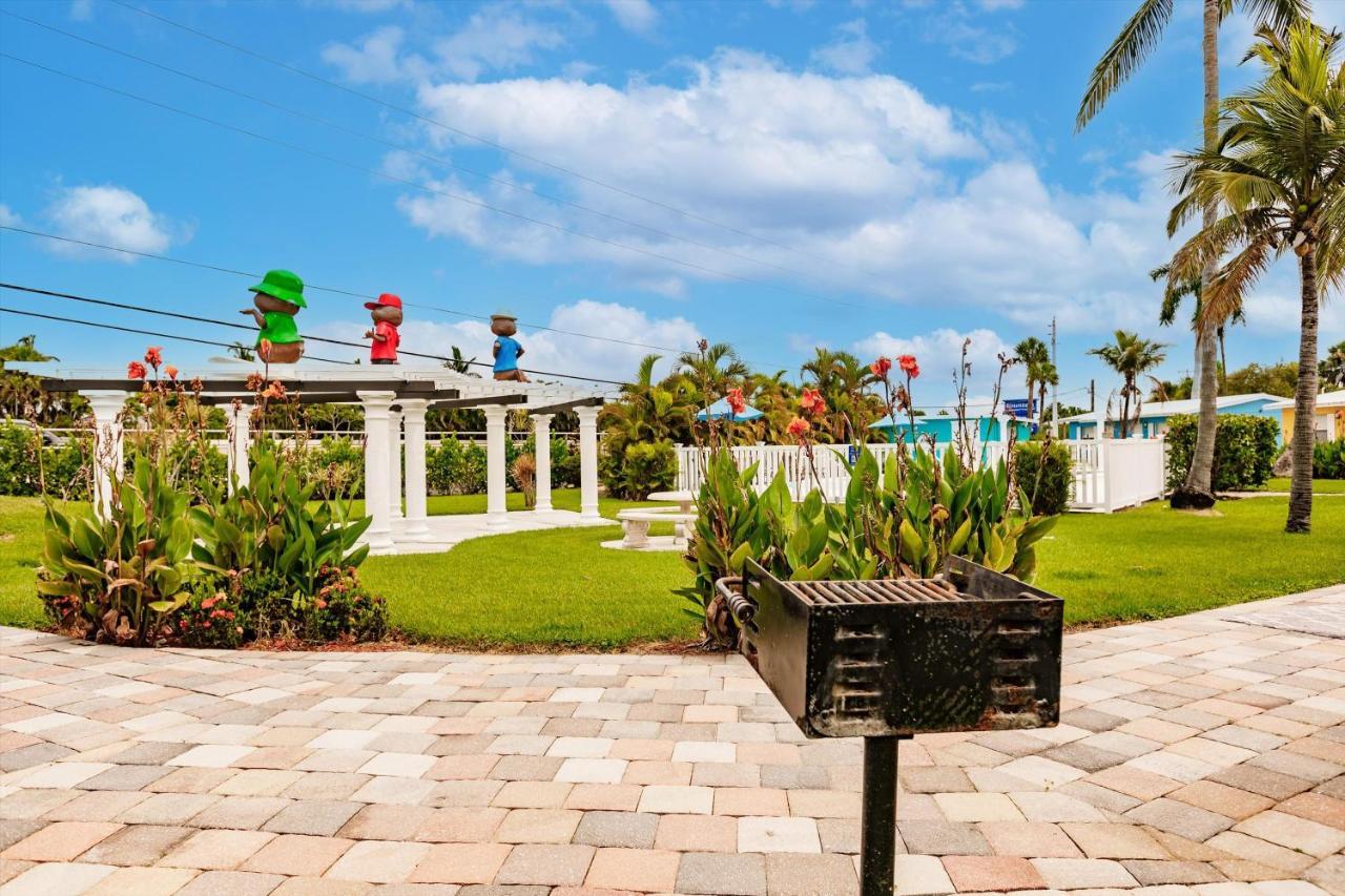 Poolside King Cottage With Kitchen - 10 Minutes To Beach! Форт-Маєрс Екстер'єр фото